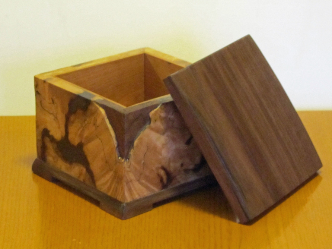 Maple Walnut Box